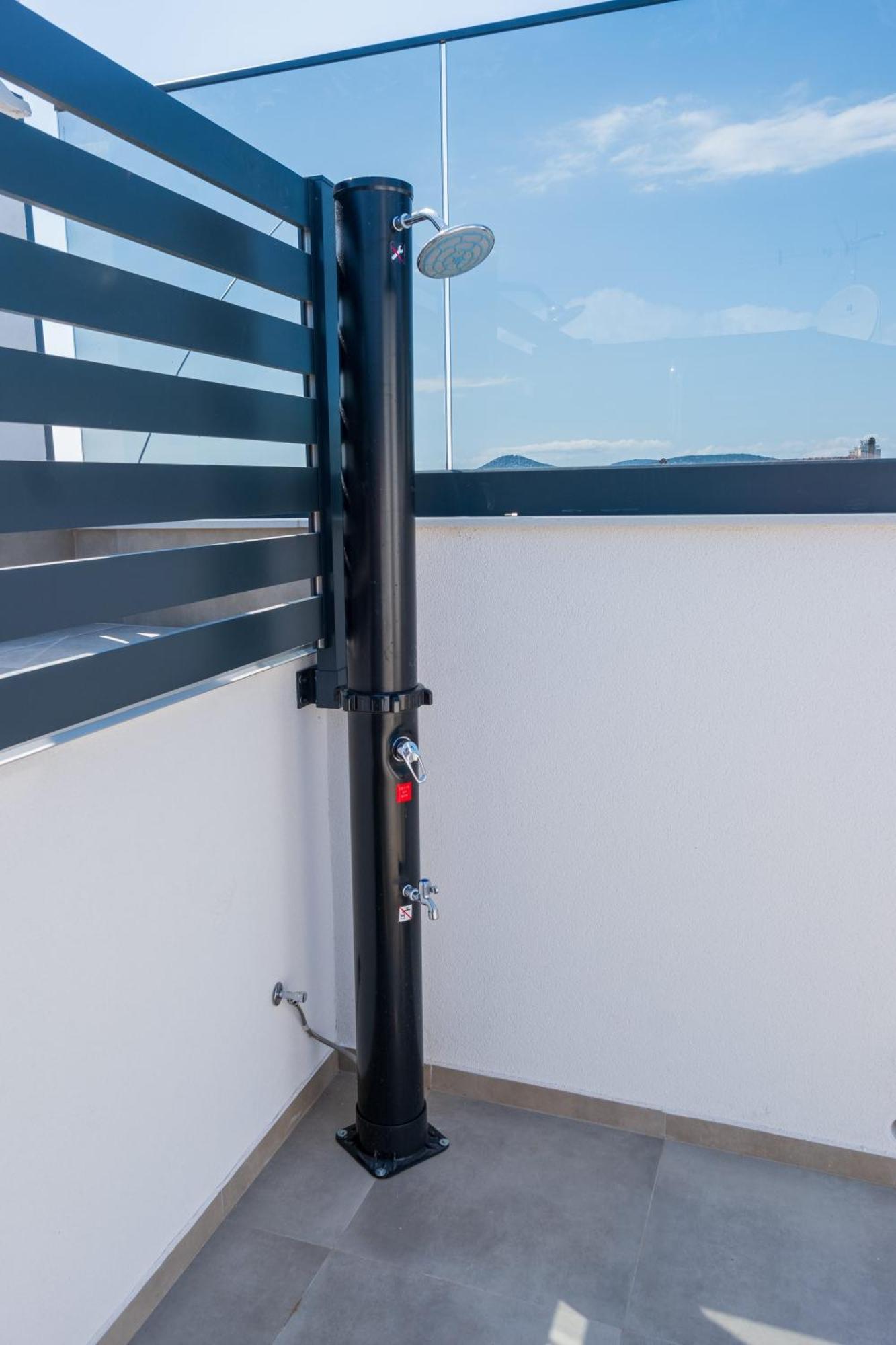 Three-Bedroom Premium Holiday Home Atmosfera With Private Pool&Sauna Vodice Eksteriør bilde