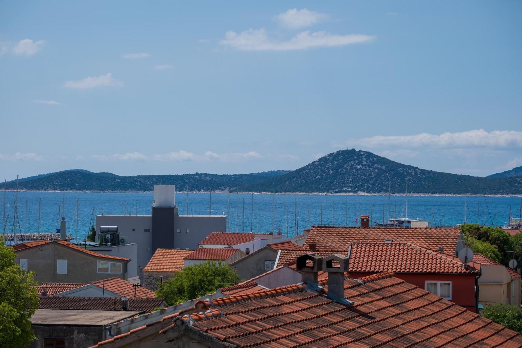 Three-Bedroom Premium Holiday Home Atmosfera With Private Pool&Sauna Vodice Eksteriør bilde