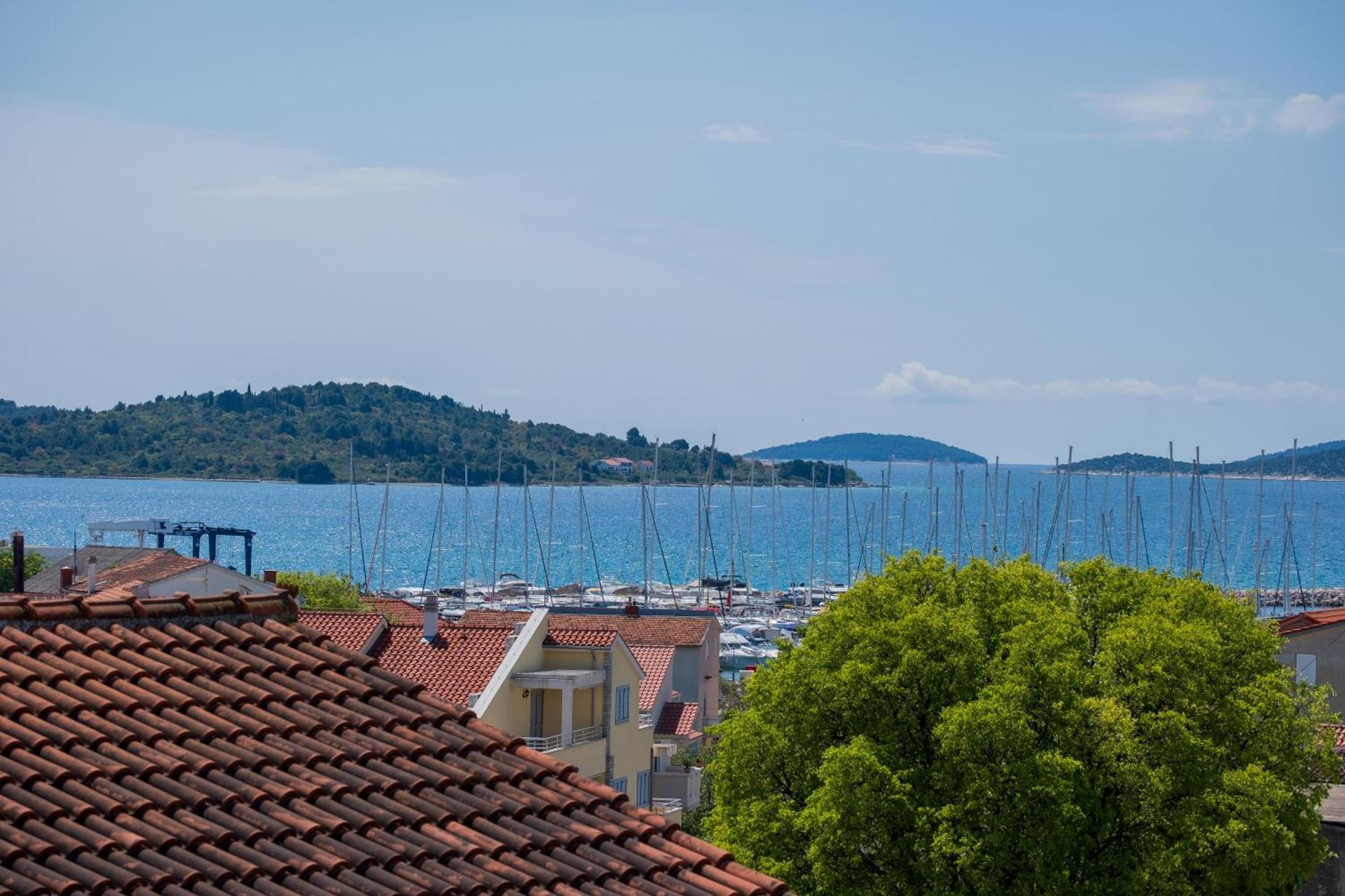 Three-Bedroom Premium Holiday Home Atmosfera With Private Pool&Sauna Vodice Eksteriør bilde