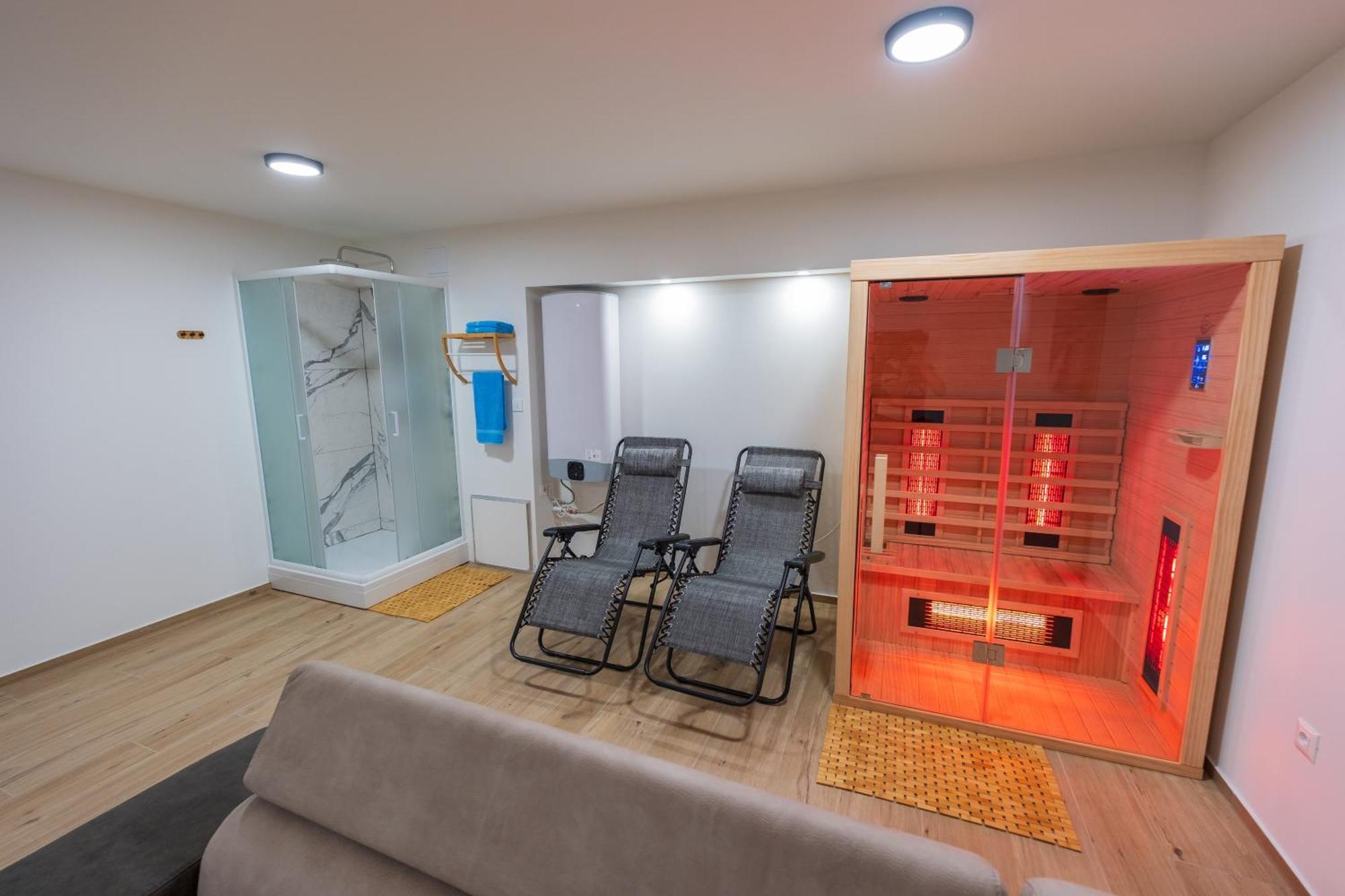 Three-Bedroom Premium Holiday Home Atmosfera With Private Pool&Sauna Vodice Eksteriør bilde
